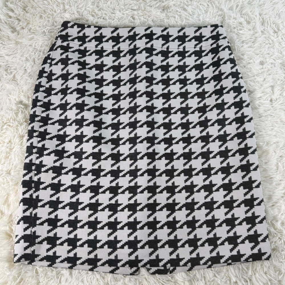 Banana Republic Houndstooth‎ Pencil Skirt Black White Classic Business Size 8